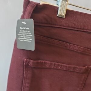 a.n.a Women's Jeans in Burgundy